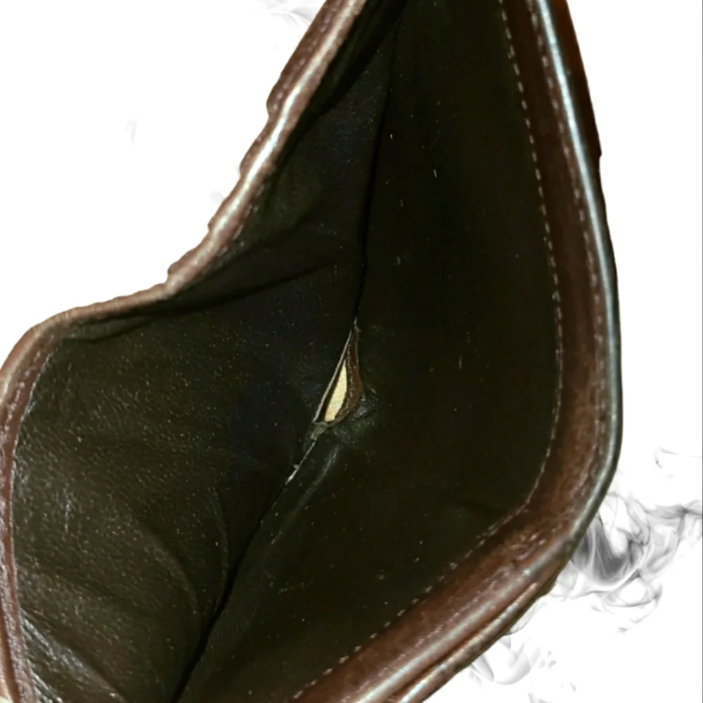💯 GUCCI GG Guccissima Brown Leather Wallet